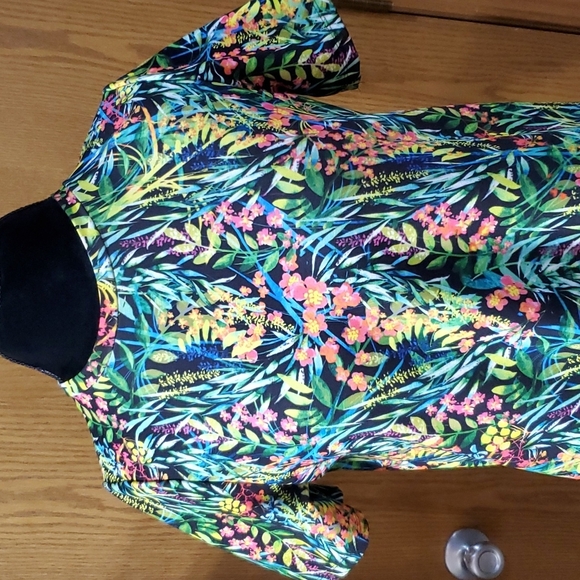 Zara Trafalgac tropical floral pattern sort sleeve multicolored dress - Picture 2 of 8